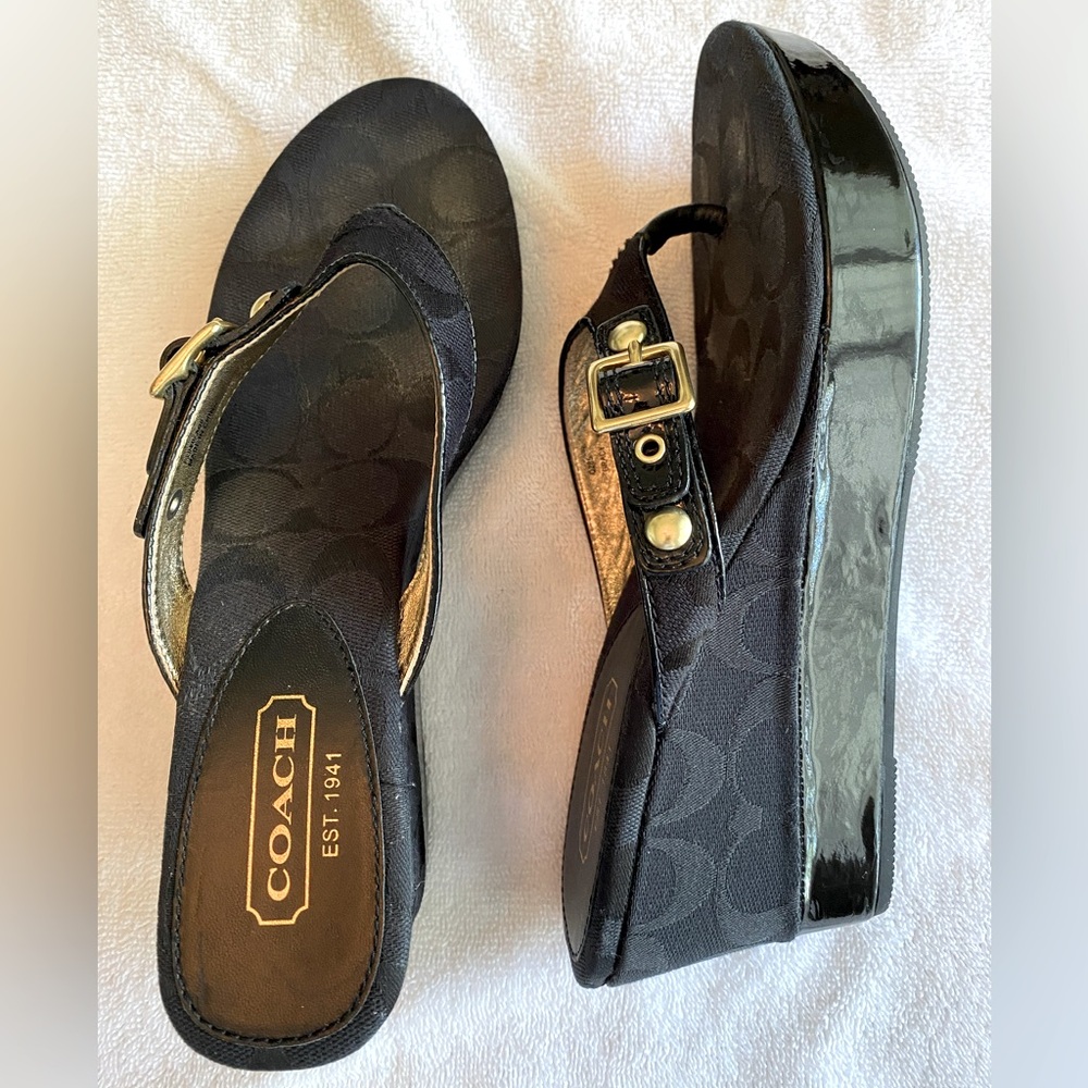 Coach Signature Logo Thong Wedges Size 8